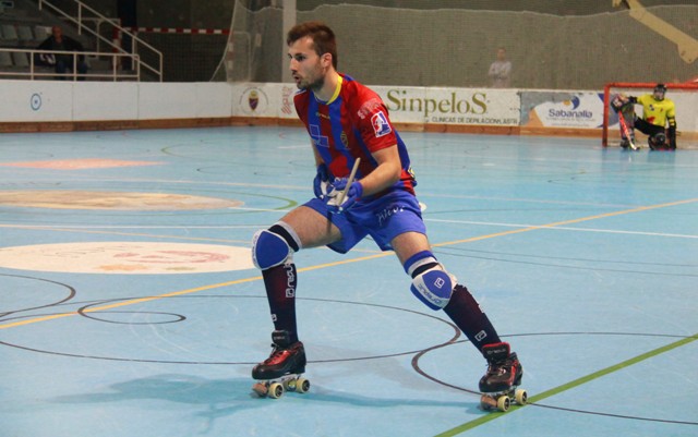 David Gelmà en el partido frente el Lleida en la temporada 2016-2017. / Radio Alcoy