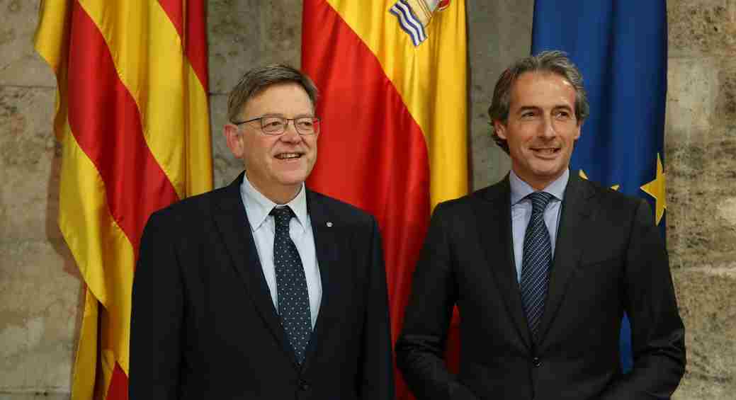 Ximo Puig e Íñigo de la Serna, en el Palacio de la Generalitat.