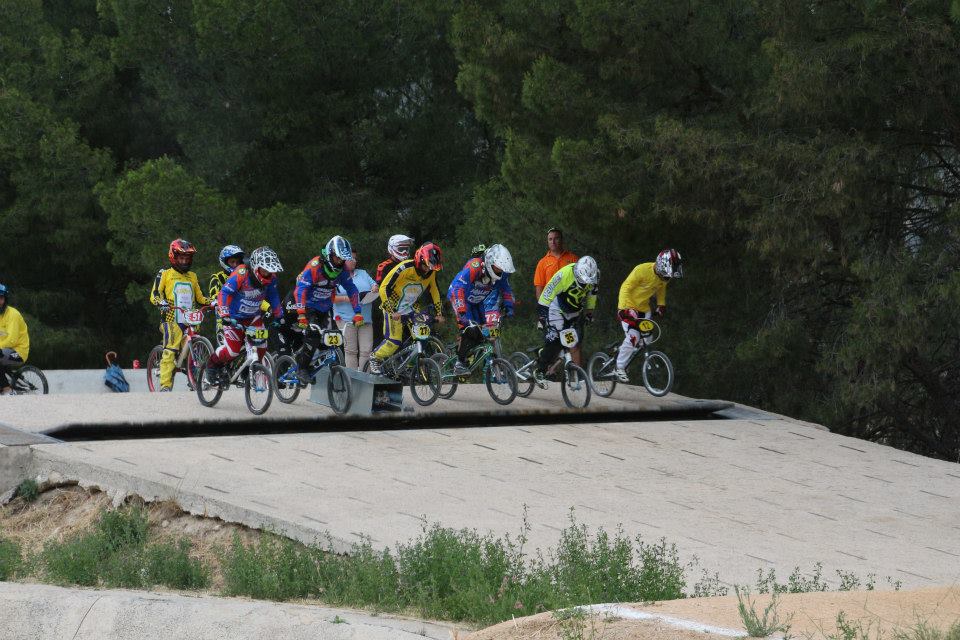Seis podios para los alcoyanos